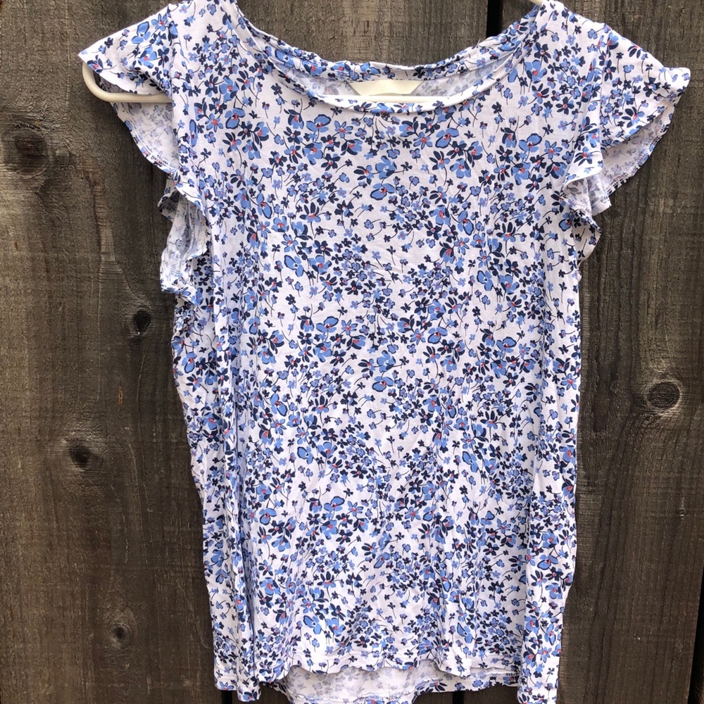 H&M nice flowy top!